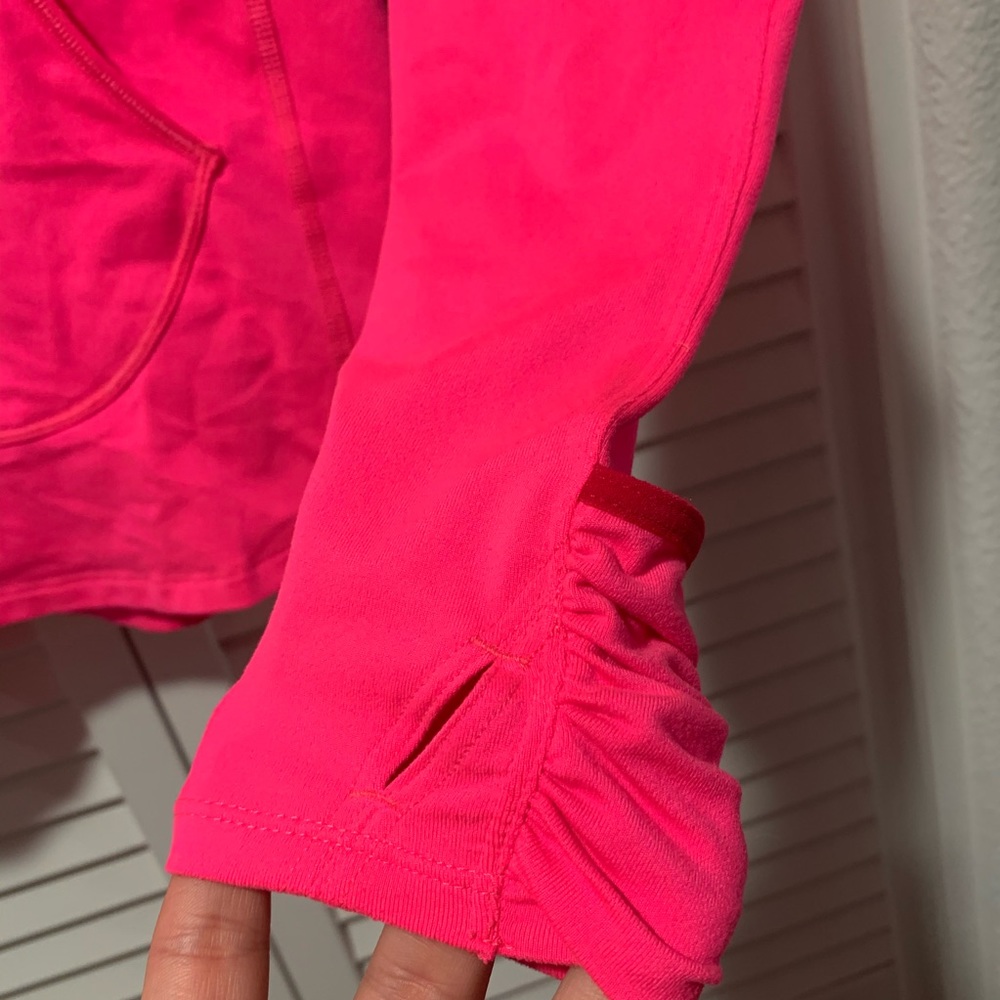 Women’s hot pink Nike dri-fit running jacket - Picture 2 of 7